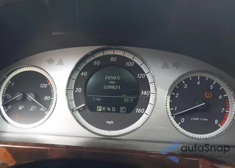 2010 Mercedes-Benz Glk 350 z USA, uszkodzony, nr VIN WDCGG5GB8AF428468